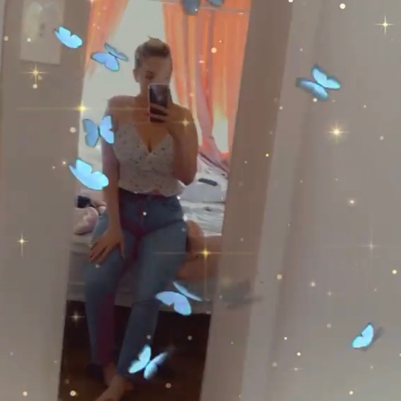 Floral open back top - Picture 2 of 5